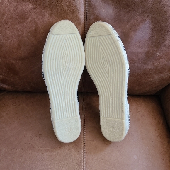 Toni Pons Tarbes Low Wedge Slip-on Espadrille Sandals, Size 11 - Picture 9 of 12